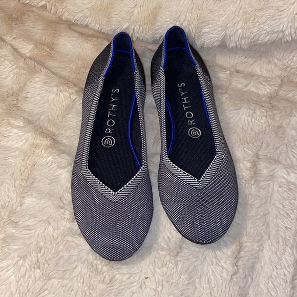 Like new Rothy’s cloud grey Birdseye round toe shoes - Picture 5 of 14